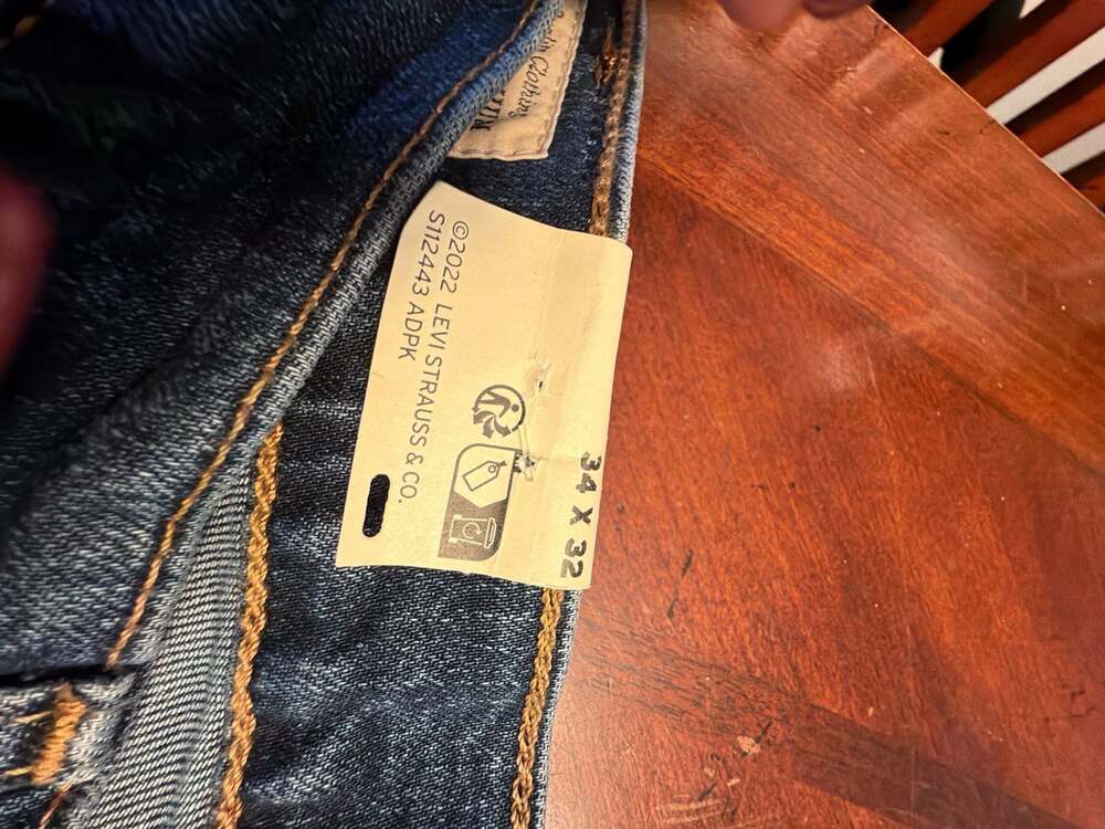 NWT Vintage Levi’s Premium 728 High Rise Wide Leg Jeans 34x32 - Picture 9 of 16